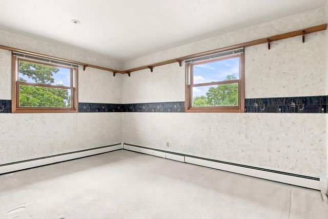 1810 Richmond ROAD, Twin Lakes, WI 53181