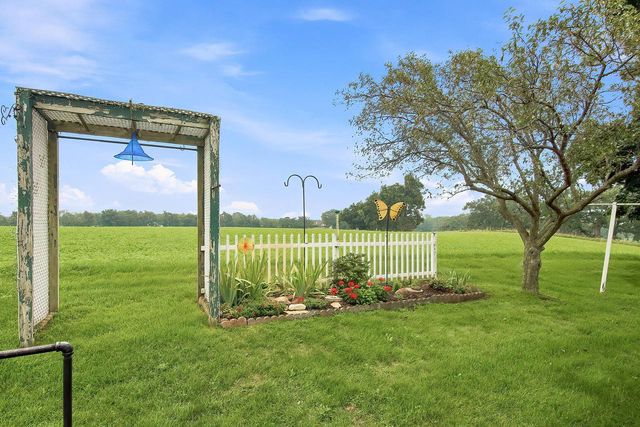 1810 Richmond ROAD, Twin Lakes, WI 53181