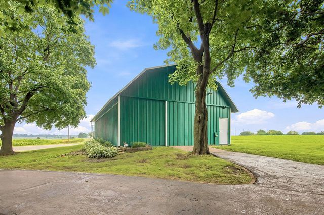 1810 Richmond ROAD, Twin Lakes, WI 53181