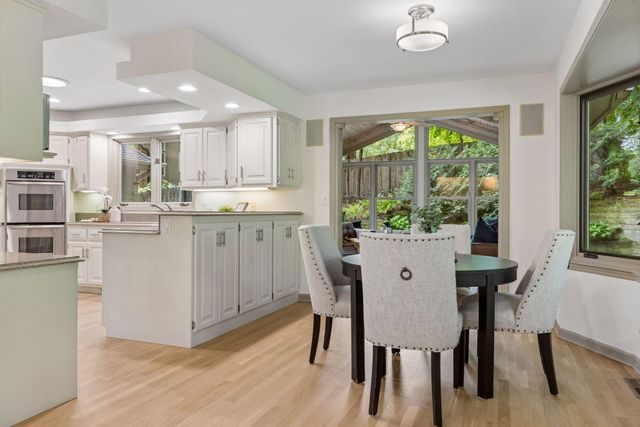 16318 Limerick Lane, Minnetonka, MN 55345