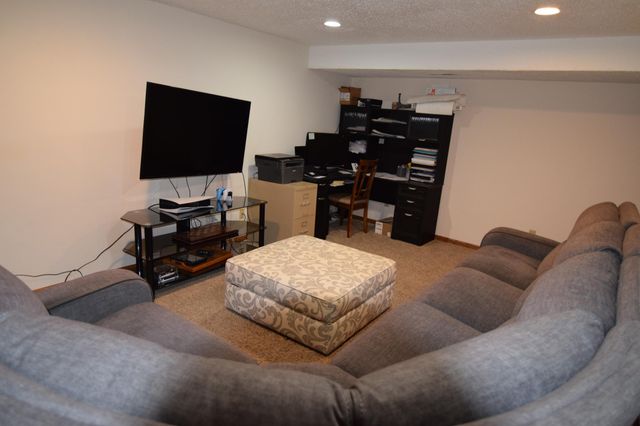 5410 S Park Drive, Savage, MN 55378
