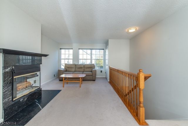 23 Heritage Ct, Montville Twp., NJ 07082