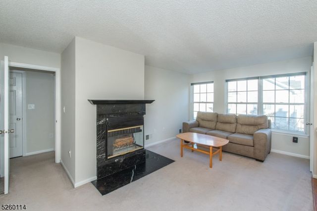 23 Heritage Ct, Montville Twp., NJ 07082