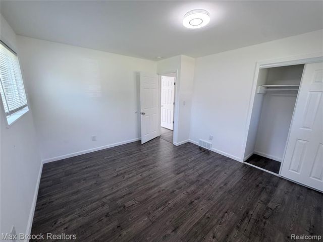 5444 Hearst Road, Shelby Twp, MI 48317