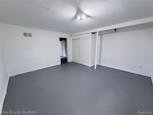 5444 Hearst Road, Shelby Twp, MI 48317
