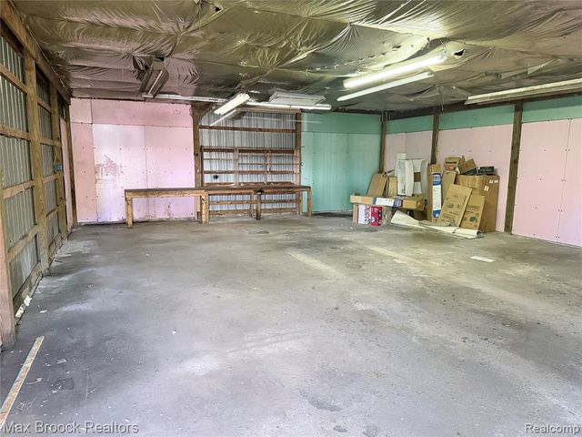 5444 Hearst Road, Shelby Twp, MI 48317