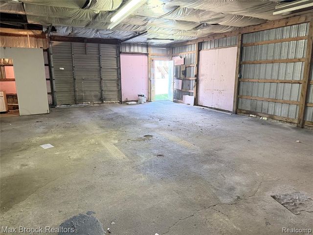 5444 Hearst Road, Shelby Twp, MI 48317