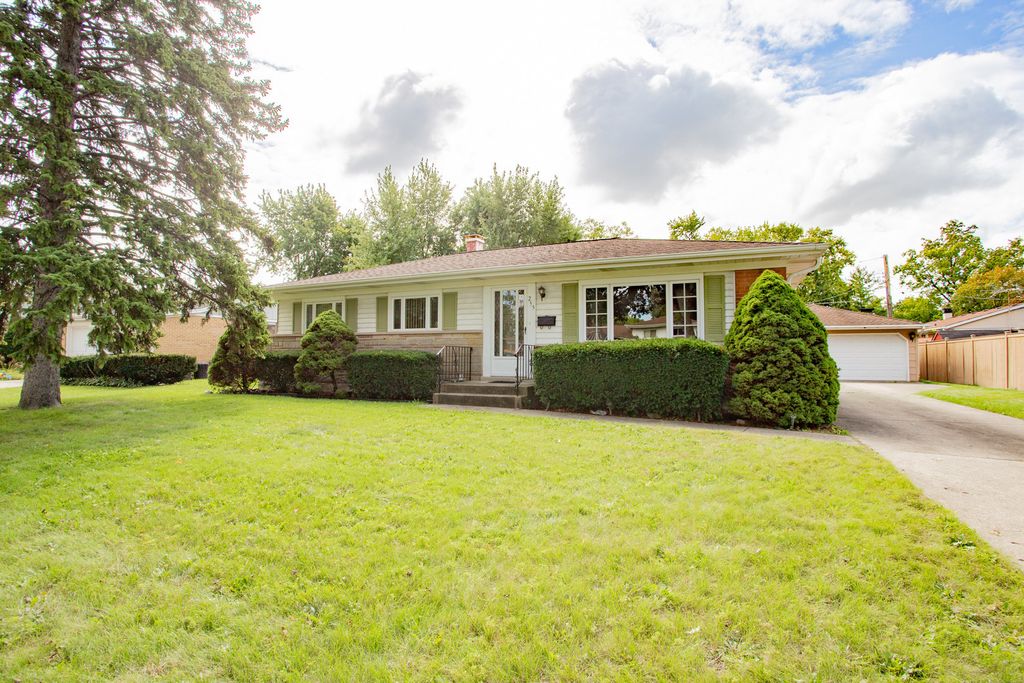 255 W Walnut Avenue, Des Plaines, IL 60016 — photo 2