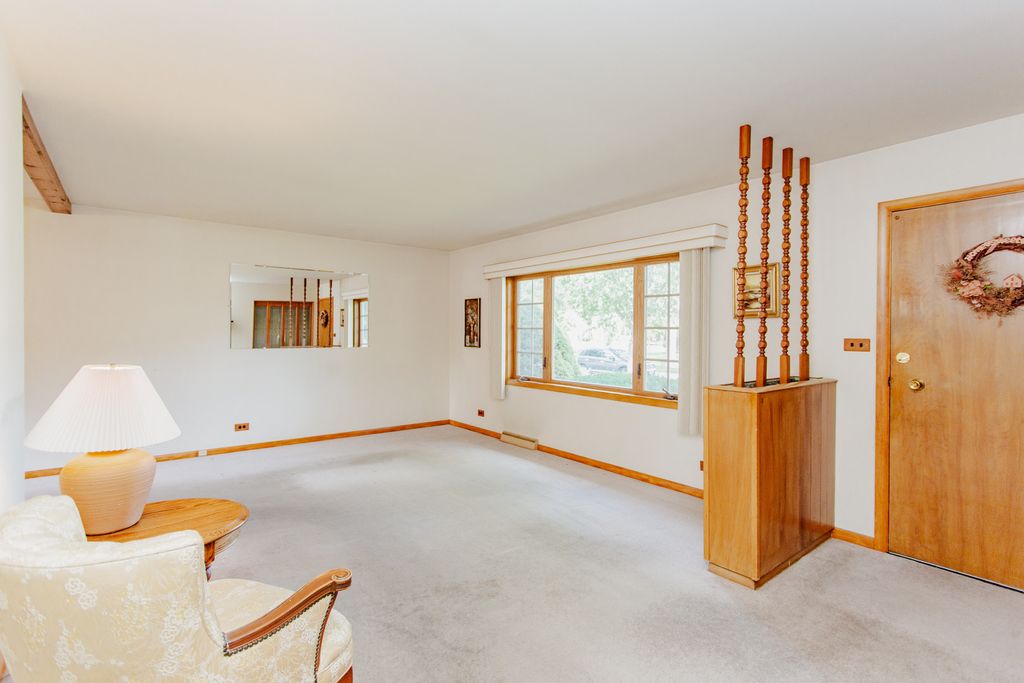 255 W Walnut Avenue, Des Plaines, IL 60016 — photo 4