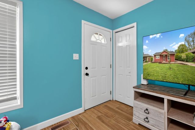 2722 Dakota Drive, Anderson, IN 46012