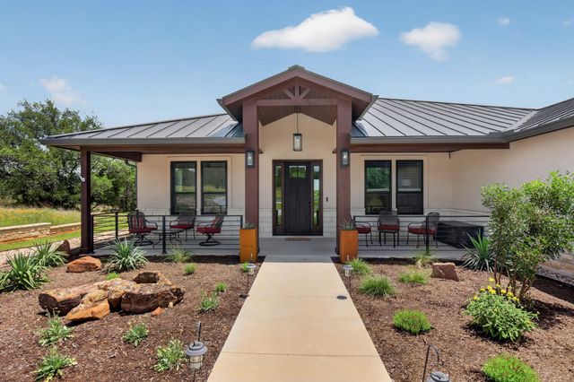624 Broken Hills DR, Horseshoe Bay, TX 78657