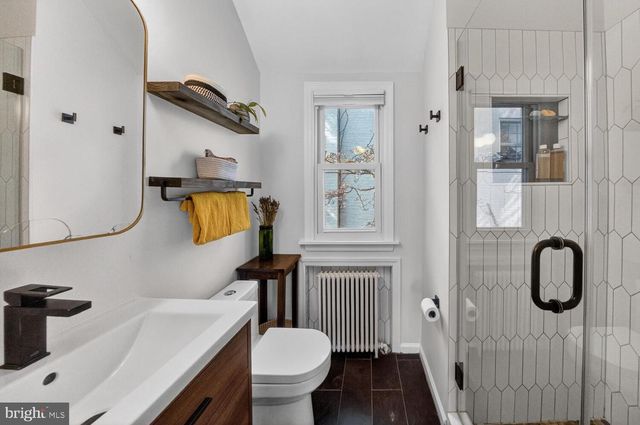 3015 LEGATION ST NW, Washington, DC 20015