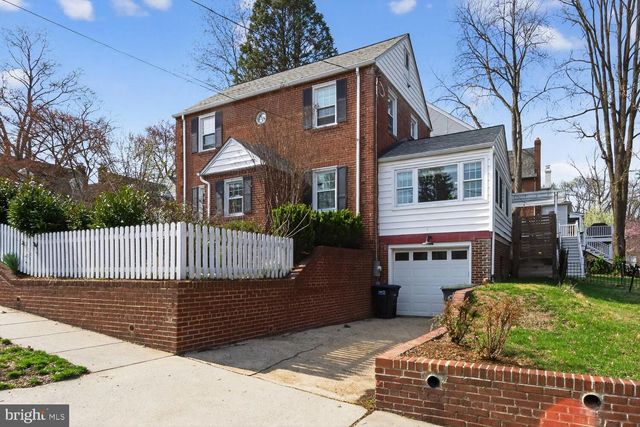 3015 LEGATION ST NW, Washington, DC 20015