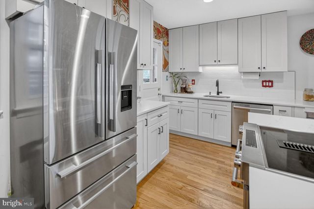 3015 LEGATION ST NW, Washington, DC 20015