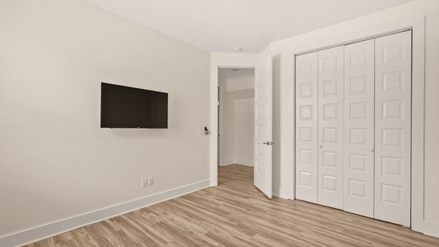 116C N 9th St, Nashville, TN 37206