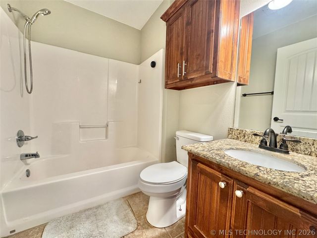 3722 Lexington Avenue, Tahlequah, OK 74464