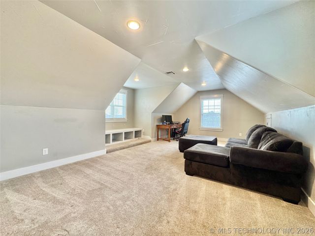 3722 Lexington Avenue, Tahlequah, OK 74464