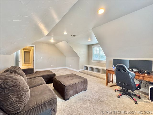 3722 Lexington Avenue, Tahlequah, OK 74464