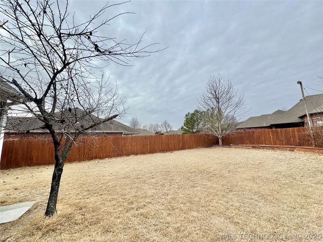 3722 Lexington Avenue, Tahlequah, OK 74464