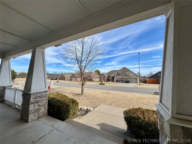 3722 Lexington Avenue, Tahlequah, OK 74464