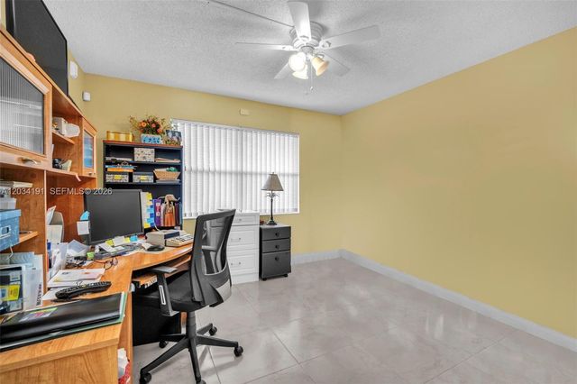 10400 NW 30th Ct 305, Sunrise, FL 33322
