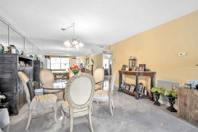 10400 NW 30th Ct 305, Sunrise, FL 33322