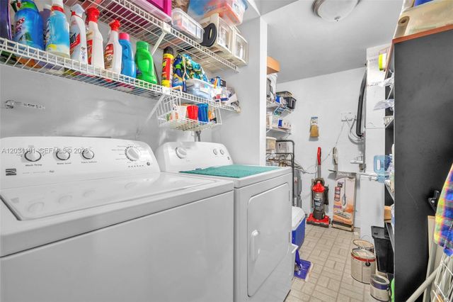 10400 NW 30th Ct 305, Sunrise, FL 33322