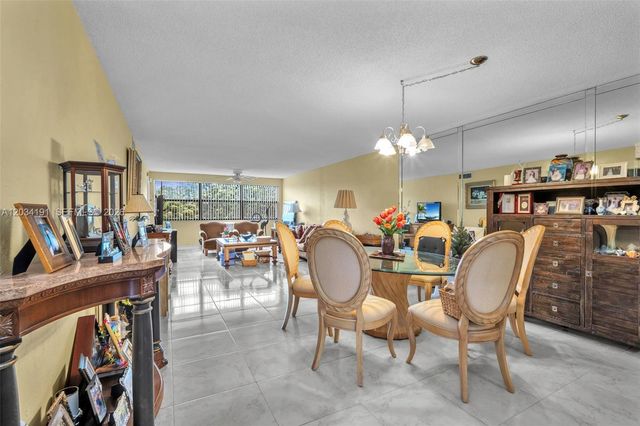 10400 NW 30th Ct 305, Sunrise, FL 33322