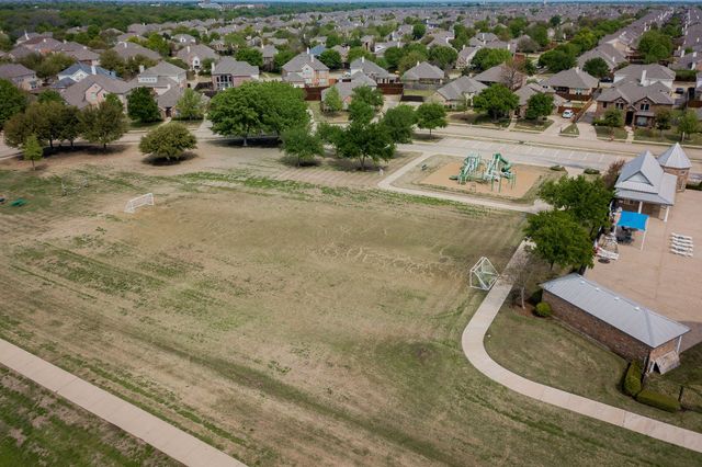 734 Beaver Creek Drive, Murphy, TX 75094