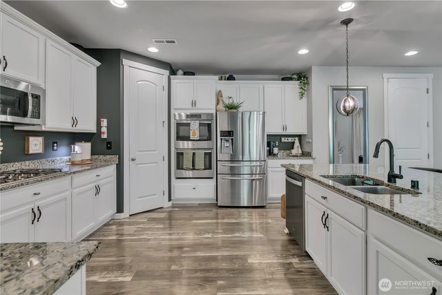 6205 141st Street Ct E, Puyallup, WA 98373