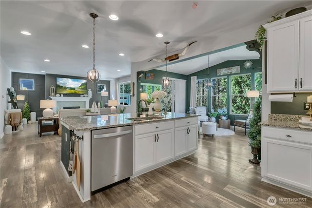 6205 141st Street Ct E, Puyallup, WA 98373