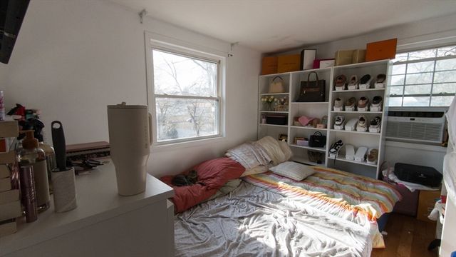 23 Jacob St, Brockton, MA 02302