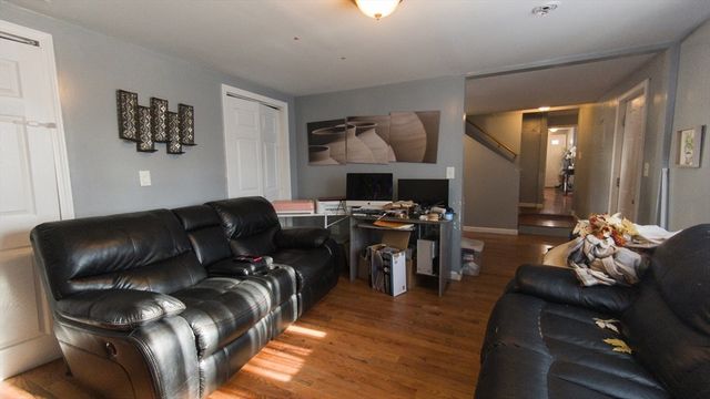 23 Jacob St, Brockton, MA 02302