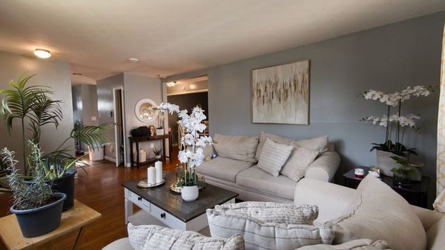 23 Jacob St, Brockton, MA 02302