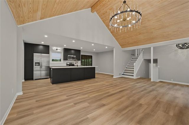 120 Emerald Cove Drive, Woodstock, GA 30189