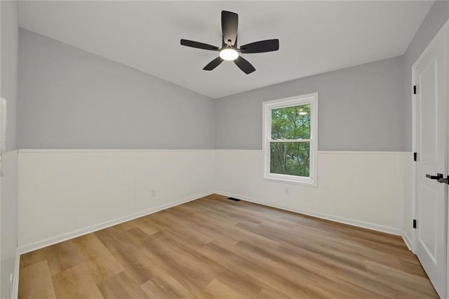 120 Emerald Cove Drive, Woodstock, GA 30189