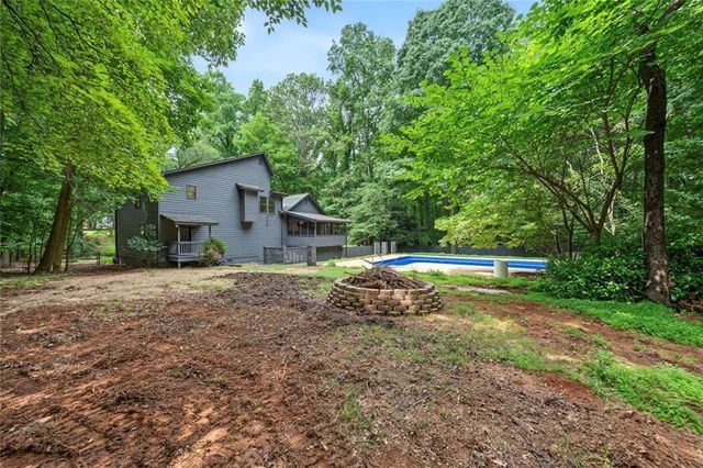 120 Emerald Cove Drive, Woodstock, GA 30189