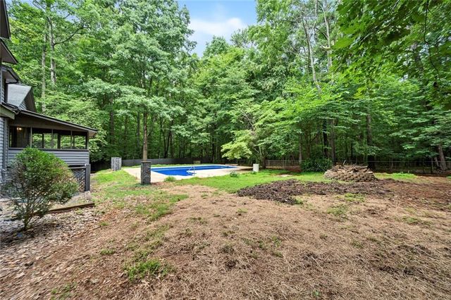 120 Emerald Cove Drive, Woodstock, GA 30189