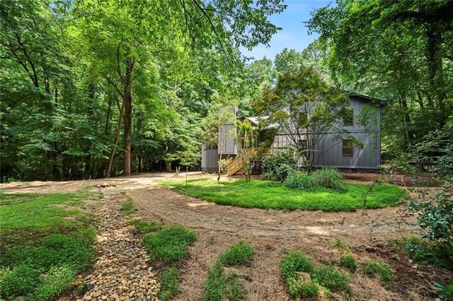 120 Emerald Cove Drive, Woodstock, GA 30189