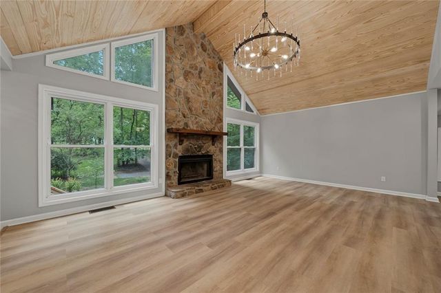 120 Emerald Cove Drive, Woodstock, GA 30189