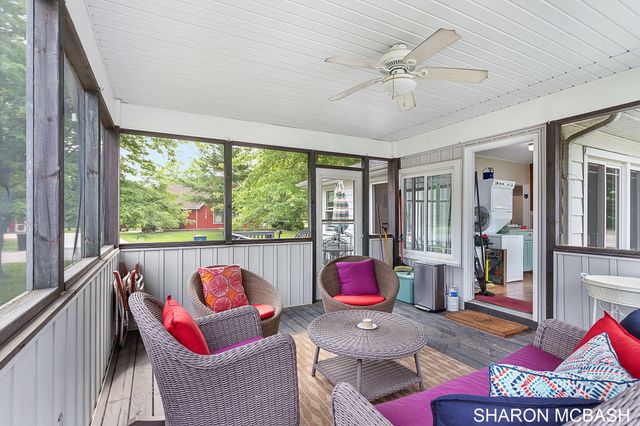 658 Allegan Street, Saugatuck City, MI 49453