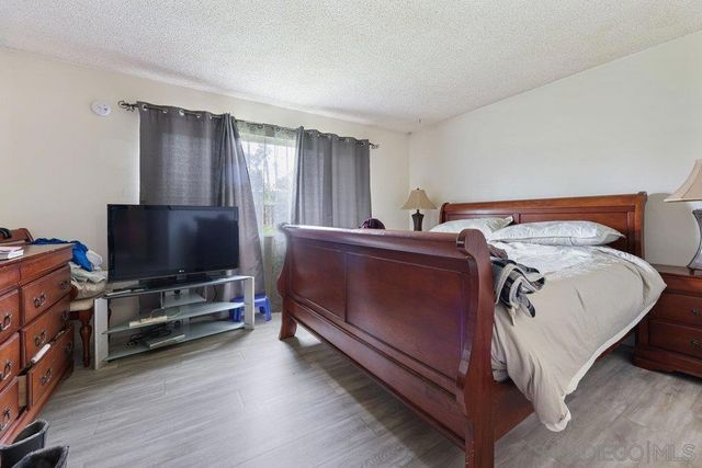 1050 Armacost Rd., San Diego, CA 92114