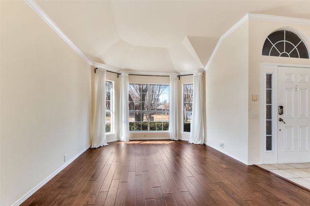 2908 Saint Vincent Drive, Mansfield, TX 76063