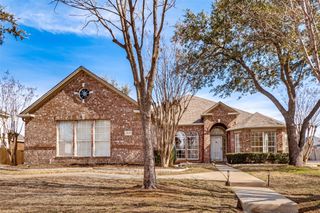 2908 Saint Vincent Drive, Mansfield, TX 76063