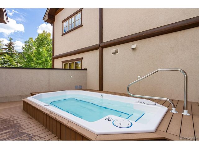 62 Broken Lance Dr 104E, Breckenridge, CO 80424