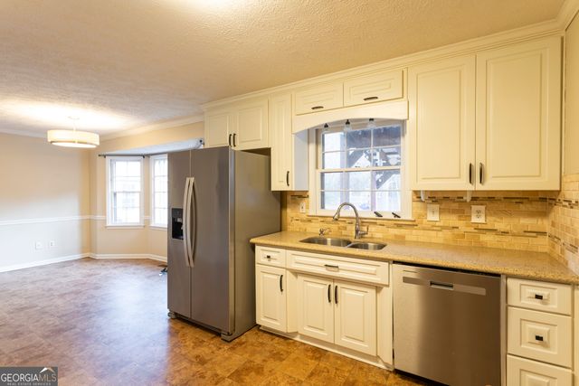 184 Wildflower Drive, Social Circle, GA 30025