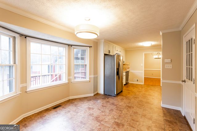 184 Wildflower Drive, Social Circle, GA 30025