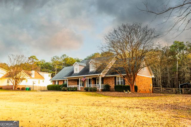 184 Wildflower Drive, Social Circle, GA 30025