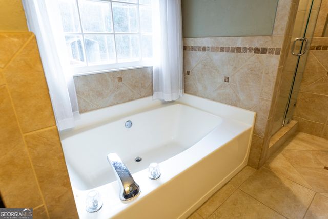 184 Wildflower Drive, Social Circle, GA 30025