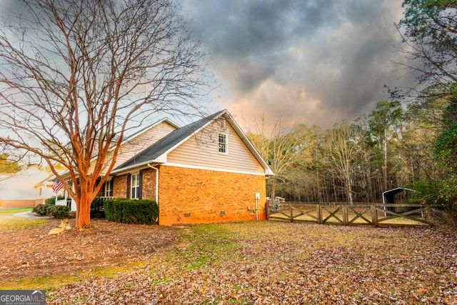 184 Wildflower Drive, Social Circle, GA 30025